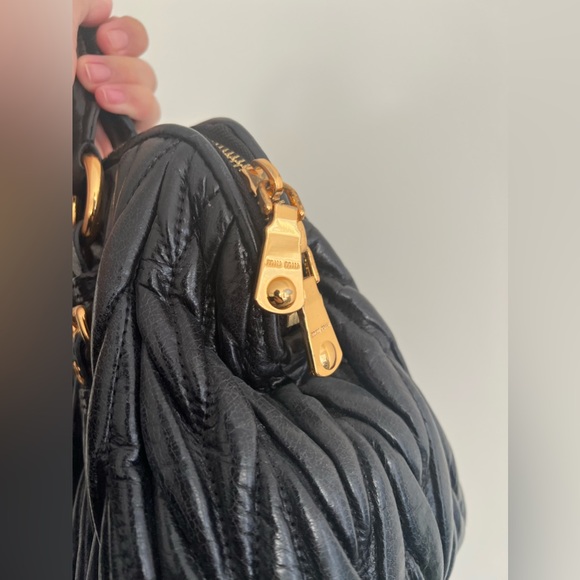 Miu Miu Handbag 【BRAND NEW】 - Picture 8 of 17